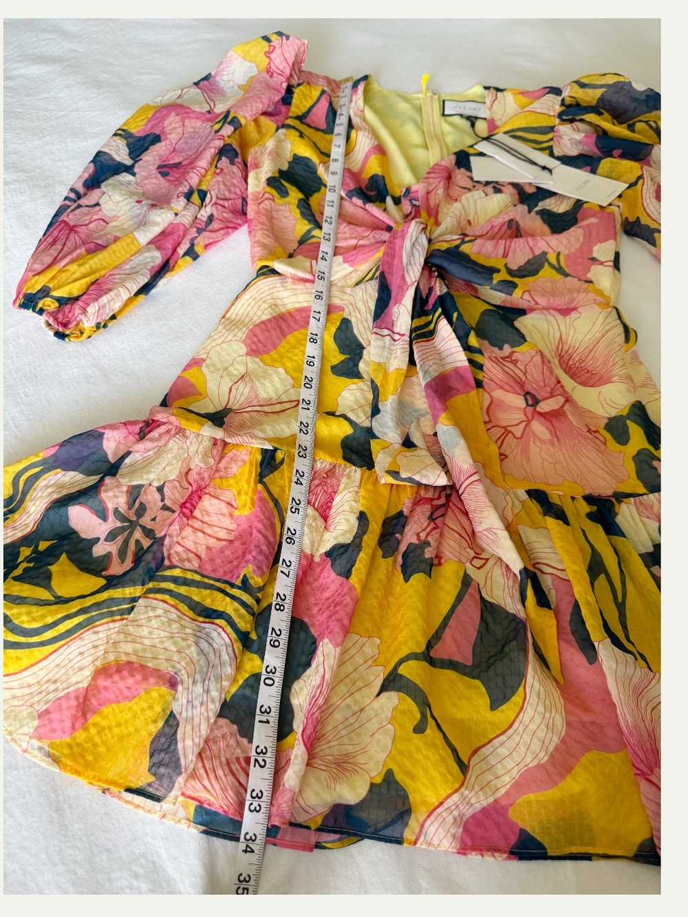 Alexis Zora Floral Mini Dress Size Medium - Picture 14 of 16